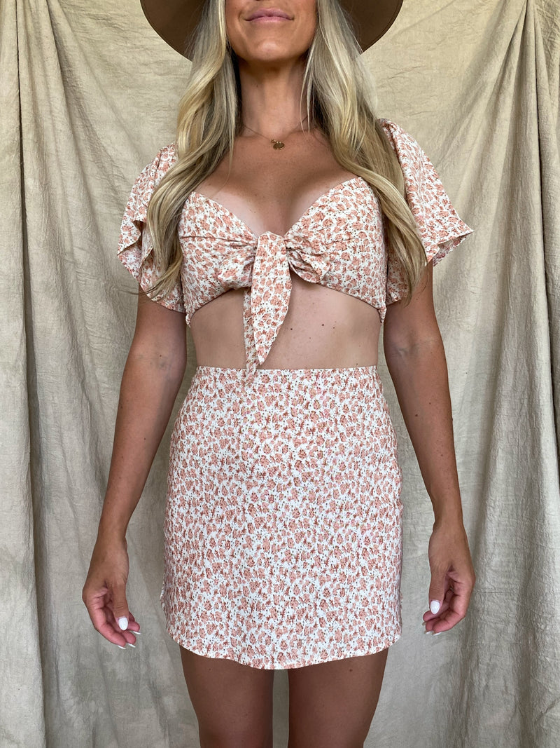 Peachy Keen Ditsy Floral Set