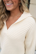 Endless Drama Collar Pullover Cream