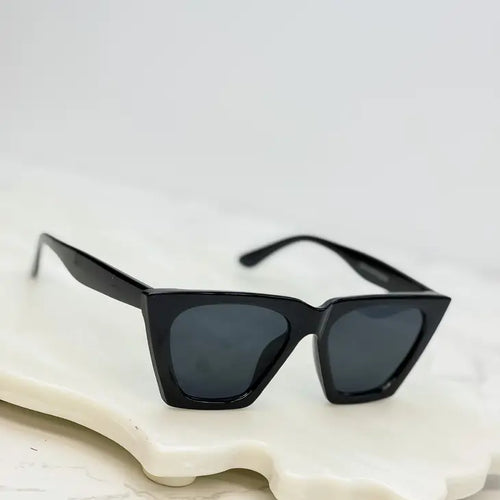 Off Duty Black Square Sunnies